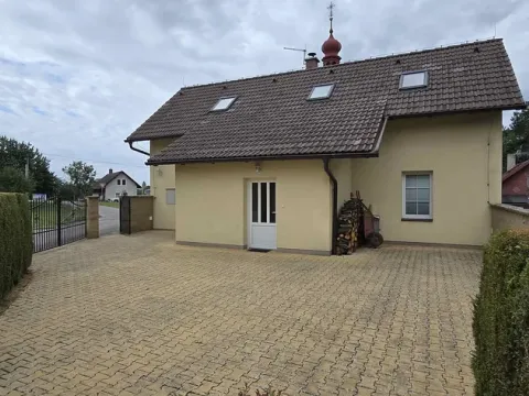 Pronájem rodinného domu, Osek, 130 m2