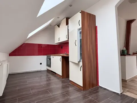 Prodej bytu 2+1, Březová, Odborářů, 65 m2