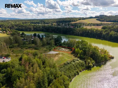 Prodej pozemku pro bydlení, Cheb, 1587 m2