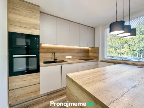 Pronájem bytu 3+1, Znojmo, U Lesíka, 71 m2