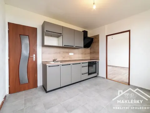 Prodej bytu 3+1, Zásmuky, Družstevní, 80 m2