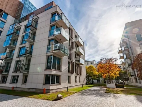 Pronájem bytu 2+kk, Praha - Vinohrady, Korunní, 89 m2