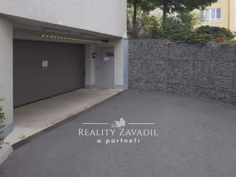 Prodej garáže, Praha - Kyje, Pelušková, 13 m2