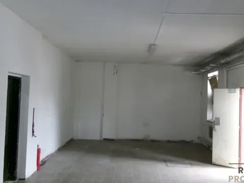 Pronájem skladu, Brno, 139 m2