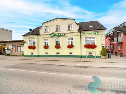 Prodej restaurace, Třeboň, Táboritská, 450 m2