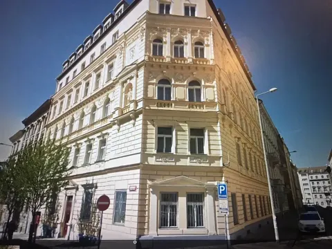 Pronájem bytu 2+1, Praha - Vinohrady, Záhřebská, 71 m2