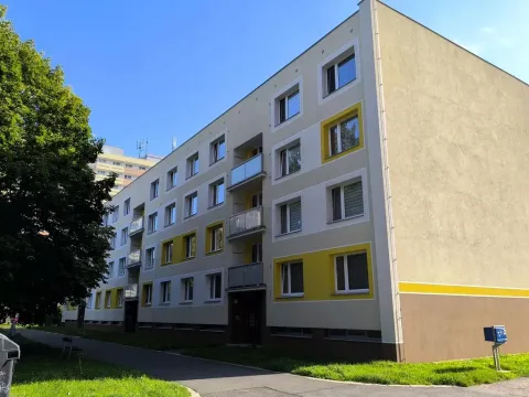Pronájem bytu 2+1, Hradec Králové - Pražské Předměstí, Hrubínova, 63 m2