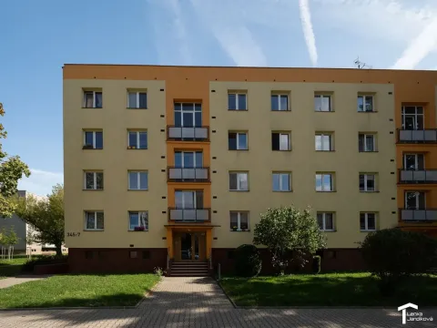 Pronájem bytu 3+1, Pardubice - Studánka, Na Drážce, 65 m2