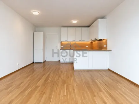 Pronájem bytu 1+kk, Kladno, Lesík, 35 m2