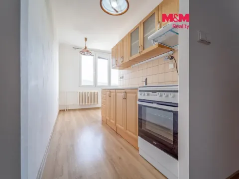Pronájem bytu 3+1, Hrádek - Nová Huť, 1. máje, 67 m2