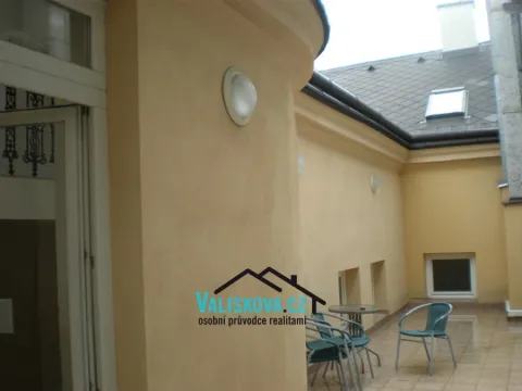 Pronájem bytu 1+kk, Kroměříž, Dobrovského, 42 m2