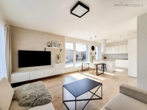 Prodej bytu 4+kk, Praha - Dolní Počernice, Černodolská, 117 m2