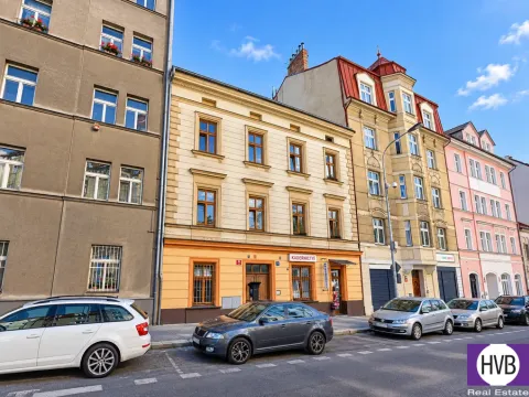 Pronájem skladu, Praha, Slavojova, 6 m2