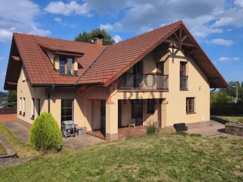 Prodej vily, Kamenice - Ládví, Lísková, 316 m2
