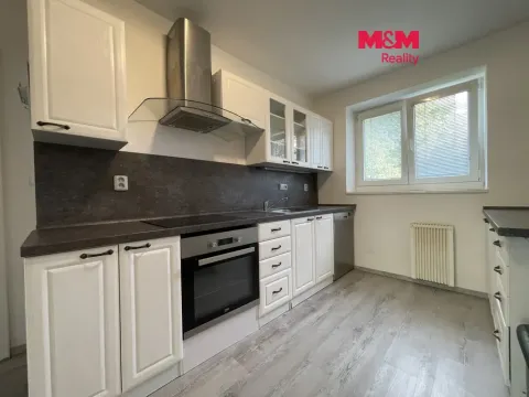 Pronájem bytu 2+1, Neratovice, Bří Čapků, 52 m2