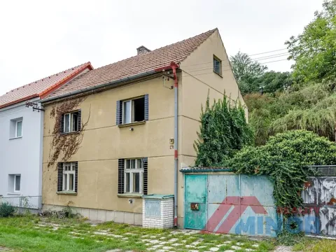 Prodej rodinného domu, Zvoleněves, 110 m2