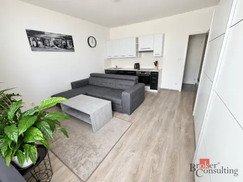 Pronájem bytu 2+kk, Kladno - Kročehlavy, Jaroslava Holečka, 52 m2