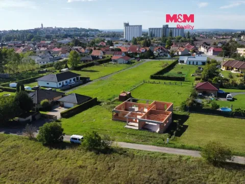 Prodej pozemku pro bydlení, Mělník, Lhotecká, 1044 m2