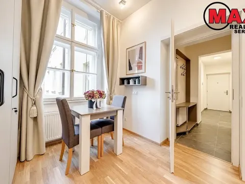 Prodej bytu 1+1, Praha - Nové Město, Tyršova, 32 m2