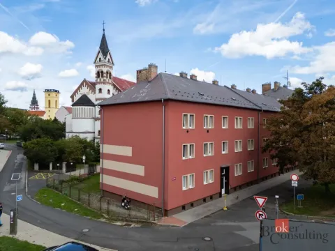 Prodej bytu 2+1, Chomutov, Palackého, 60 m2