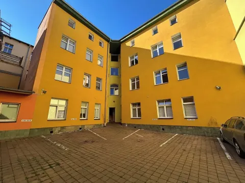 Pronájem bytu 2+kk, Teplice, Školní, 60 m2