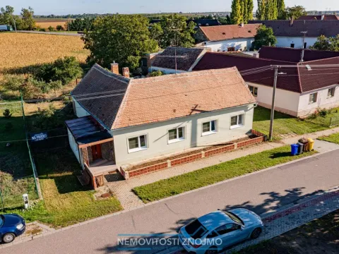 Prodej rodinného domu, Chvalovice, 124 m2