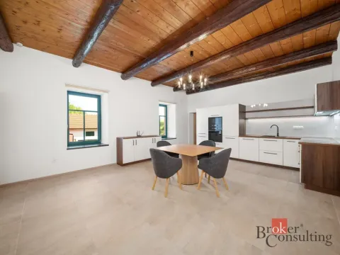 Pronájem bytu 4+kk, Slatina, 88 m2