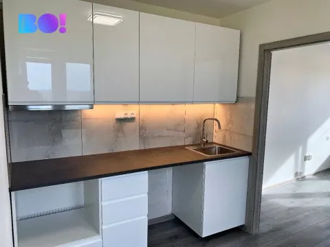 Prodej bytu 2+1, Karviná, Bratr. Veverkových, 50 m2
