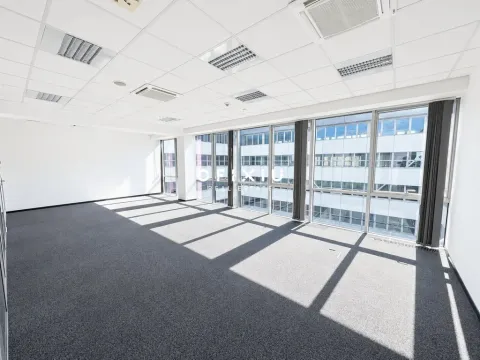 Pronájem kanceláře, Praha - Smíchov, Karla Engliše, 2208 m2