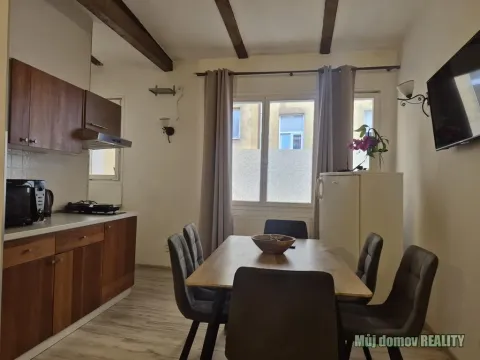 Pronájem bytu 3+kk, Praha - Karlín, Křižíkova, 120 m2