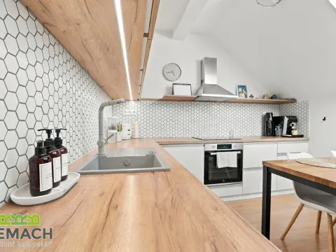 Prodej bytu 4+kk, Staré Město, Moravní nábřeží, 112 m2