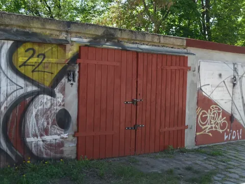 Prodej garáže, Praha, Závišova, 14 m2