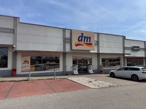 Pronájem obchodního prostoru, Hrdějovice, Na Bahnech, 420 m2