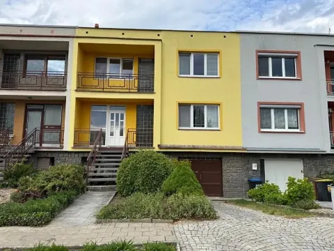 Prodej rodinného domu, Rašovice, 180 m2