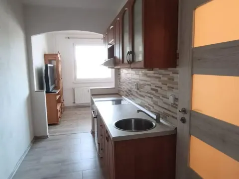 Pronájem bytu 1+kk, Jablonec nad Nisou, Na Vršku, 28 m2
