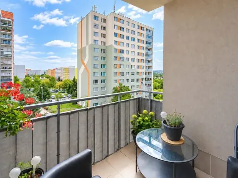 Prodej bytu 2+kk, Praha - Horní Měcholupy, Padovská, 50 m2