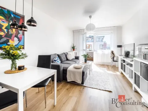 Prodej bytu 2+kk, Praha - Zličín, Tvrdonická, 72 m2