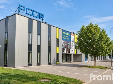 Pronájem kanceláře, Brno, Medkova, 600 m2