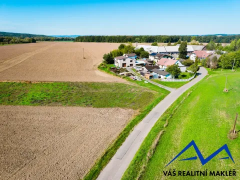 Prodej pozemku pro bydlení, Choryně, 900 m2