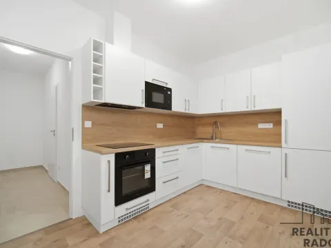 Pronájem bytu 1+1, Pardubice, Teplého, 35 m2