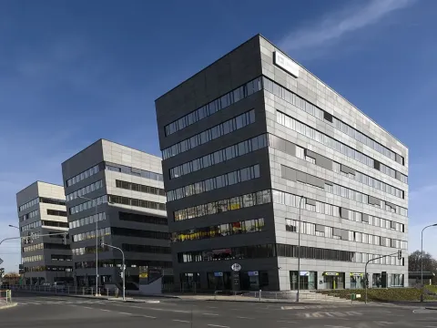 Pronájem kanceláře, Praha - Prosek, Prosecká, 302 m2