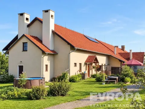 Prodej zemědělské usedlosti, Kramolín, 1060 m2