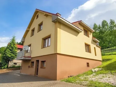 Prodej apartmánu, Svoboda nad Úpou, Sluneční stráň, 200 m2
