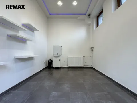 Pronájem obchodního prostoru, Olomouc - Nová Ulice, Stupkova, 11 m2