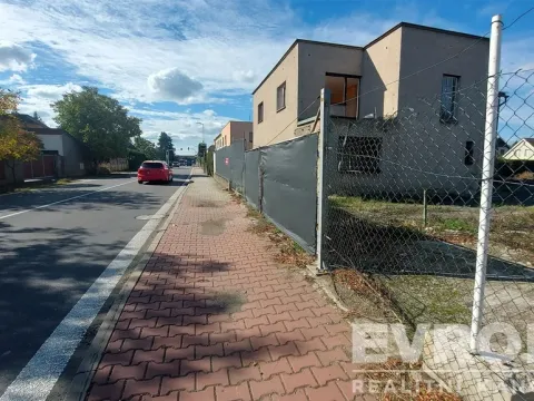Prodej rodinného domu, Zlatníky-Hodkovice, Jesenická, 271 m2