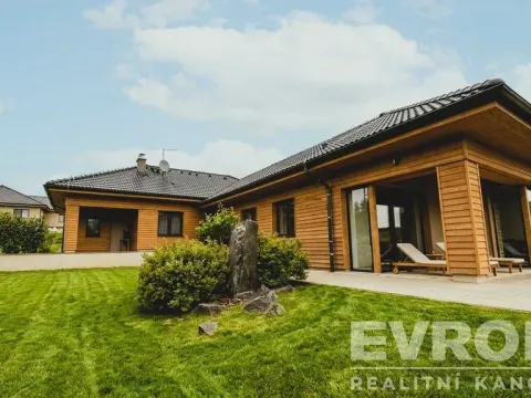 Prodej rodinného domu, Neveklov - Nebřich, 378 m2