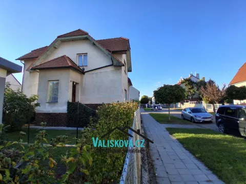 Prodej vily, Hulín, 435 m2