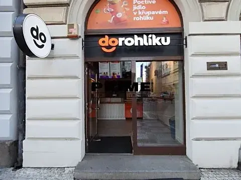 Pronájem obchodního prostoru, Praha - Nové Město, Lazarská, 50 m2