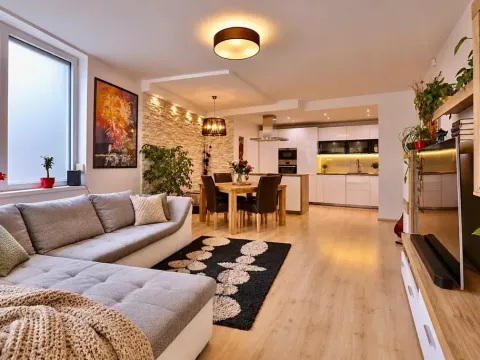Pronájem bytu 3+kk, Praha - Libeň, V zahradách, 88 m2