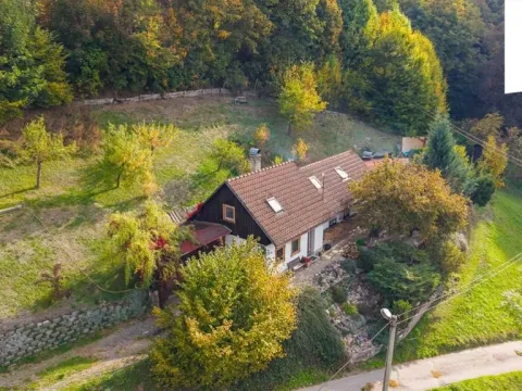 Prodej chalupy, Líšnice, 111 m2
